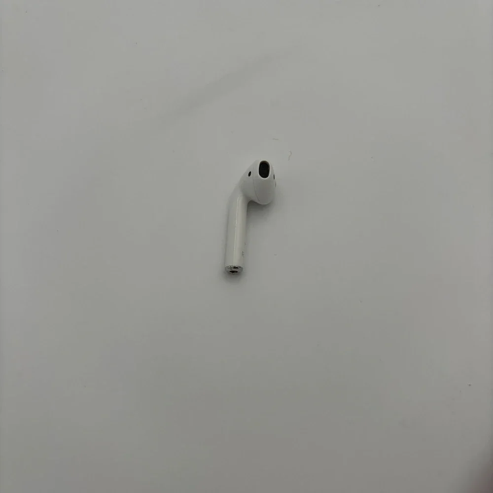 Apple AirPods Right Earbud Replacement OS White Fair Battery Issue A1523 1st Gen